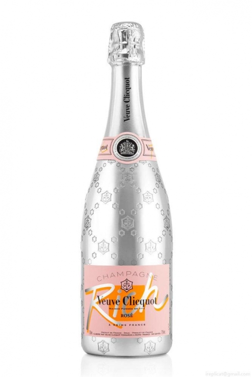 Veuve Clicquot Rich Rose Champagne (750Ml)