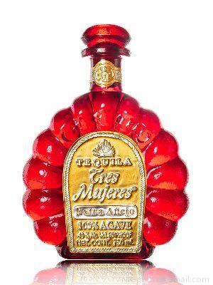 Tres Mujeres Extra Anejo (750Ml)