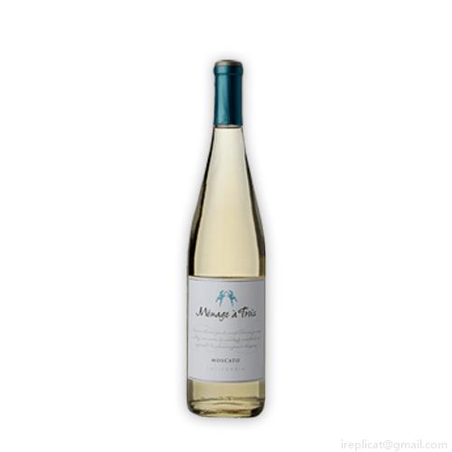 Menage A Trois Moscato (750Ml)